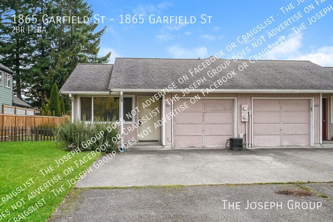 Building Photo - 1865 Garfield St