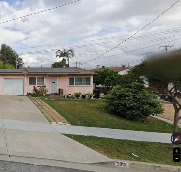 Building Photo - 2815 Montezuma Ave