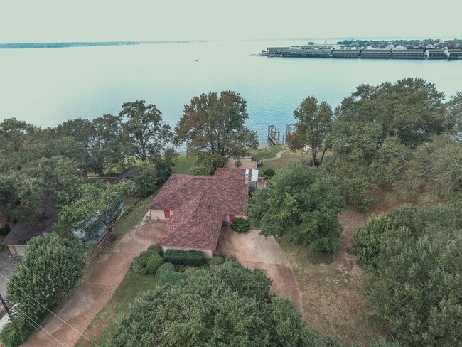 Building Photo - 10725 Joann St