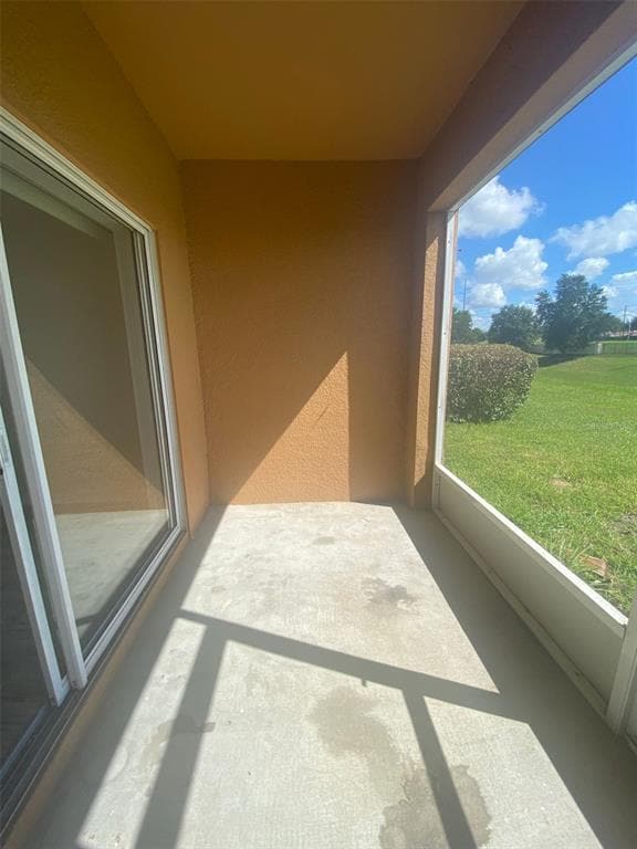 Building Photo - 764 Chelsea Dr