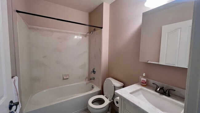 Bathroom 2 - 3128 Loma Verde Dr