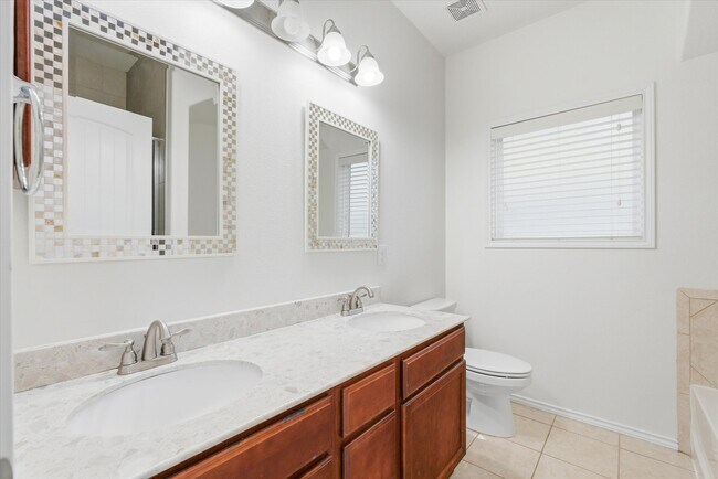 Building Photo - 17538 Monsoon Ct