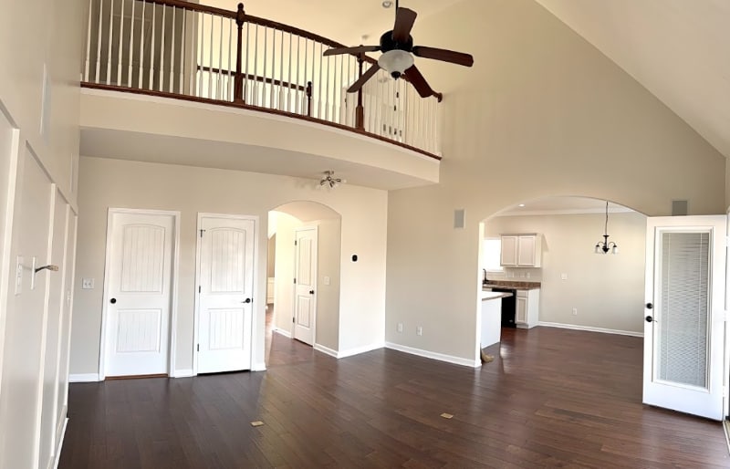 Building Photo - 1006 Kyle Rd