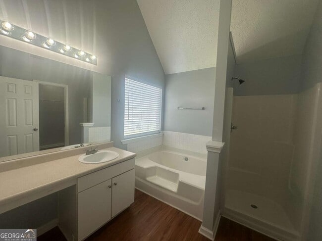 Building Photo - 10988 Mansura Pl