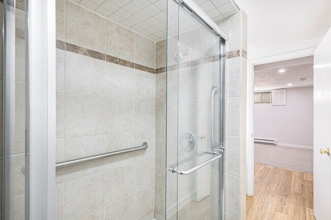 Building Photo - Pecos9881