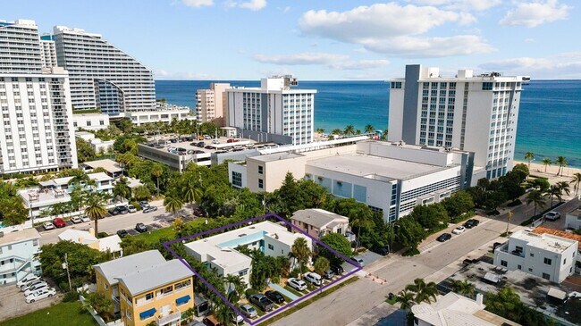 Building Photo - 3015 Seville St