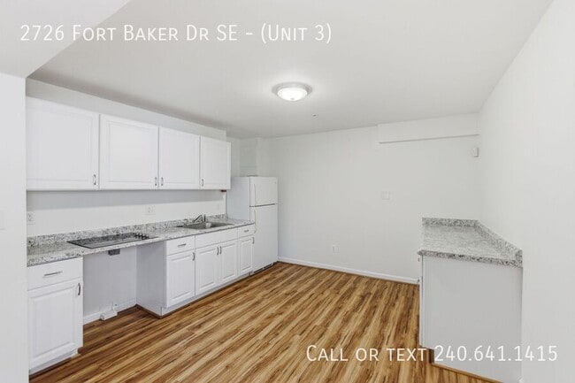 Building Photo - 2726 Fort Baker Dr SE