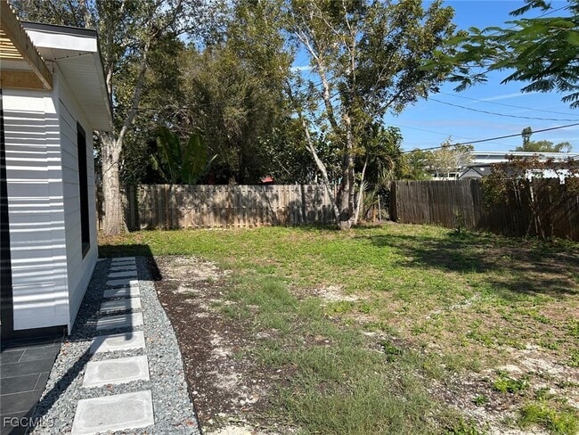 Building Photo - 3835 Arlington St