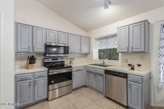 Building Photo - 17602 N 57th St