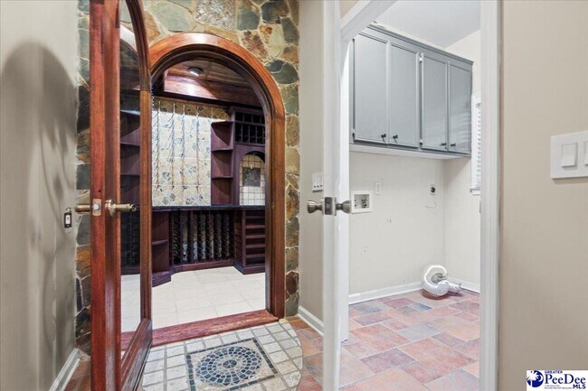 Building Photo - 3406 Sussex Ct
