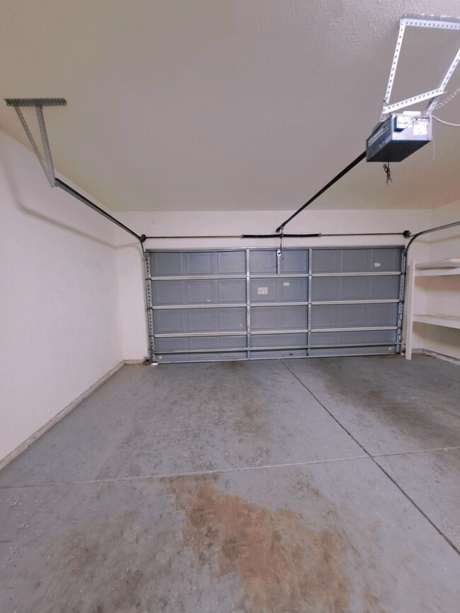 Building Photo - Comfortable Living in a Pet-Friendly Home ...