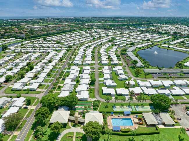 Building Photo - 519 SW 18th St