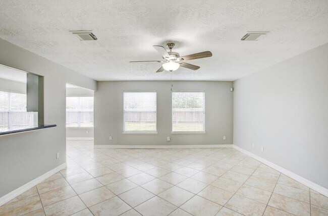 Building Photo - 2301 Wimberly Dr