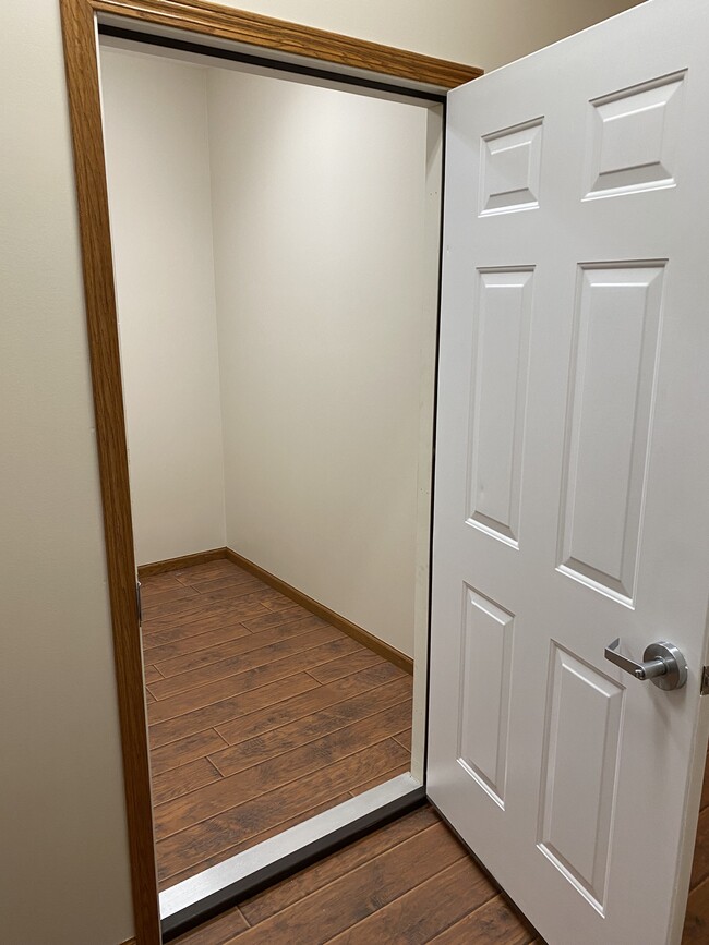 OnSite Extra Storage Room - 112 S Waupansie St
