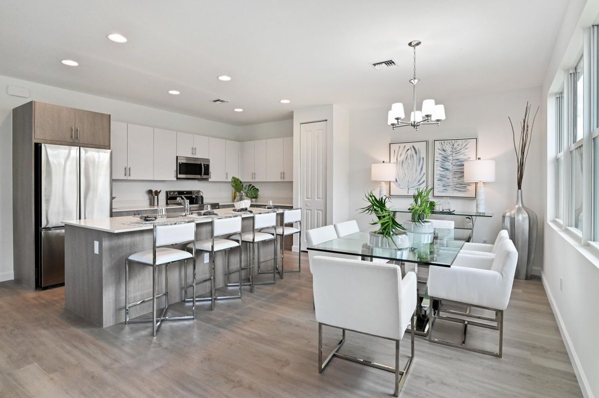 Building Photo - 6365 Tenor Dr