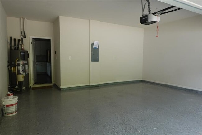Building Photo - 2719 Morgan Spring Trail