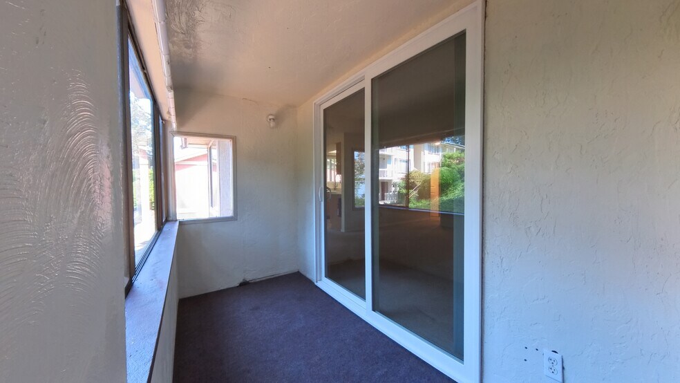 Building Photo - 20816 74th Ave W