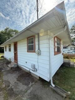 Building Photo - Fresh on the Market – 3 Bedroom, 1 Bath Home Available Now!