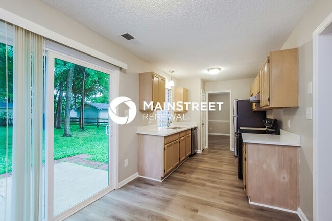 Building Photo - 13706 Poppleton Ct