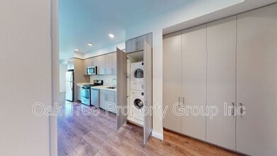 Building Photo - 532 Union St