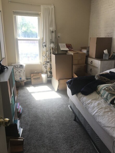 Building Photo - 896 Huntington Ave