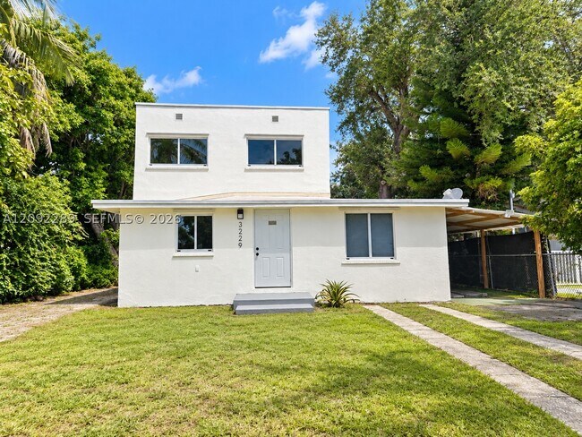 Building Photo - 3229 NW 34th St