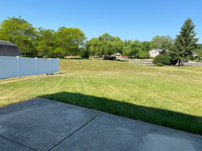 Building Photo - 4221 Dobbin Cir
