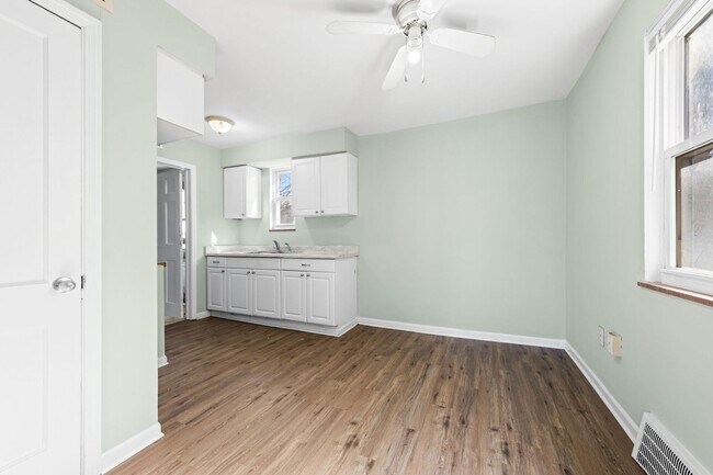 Building Photo - 21000 Priday Ave