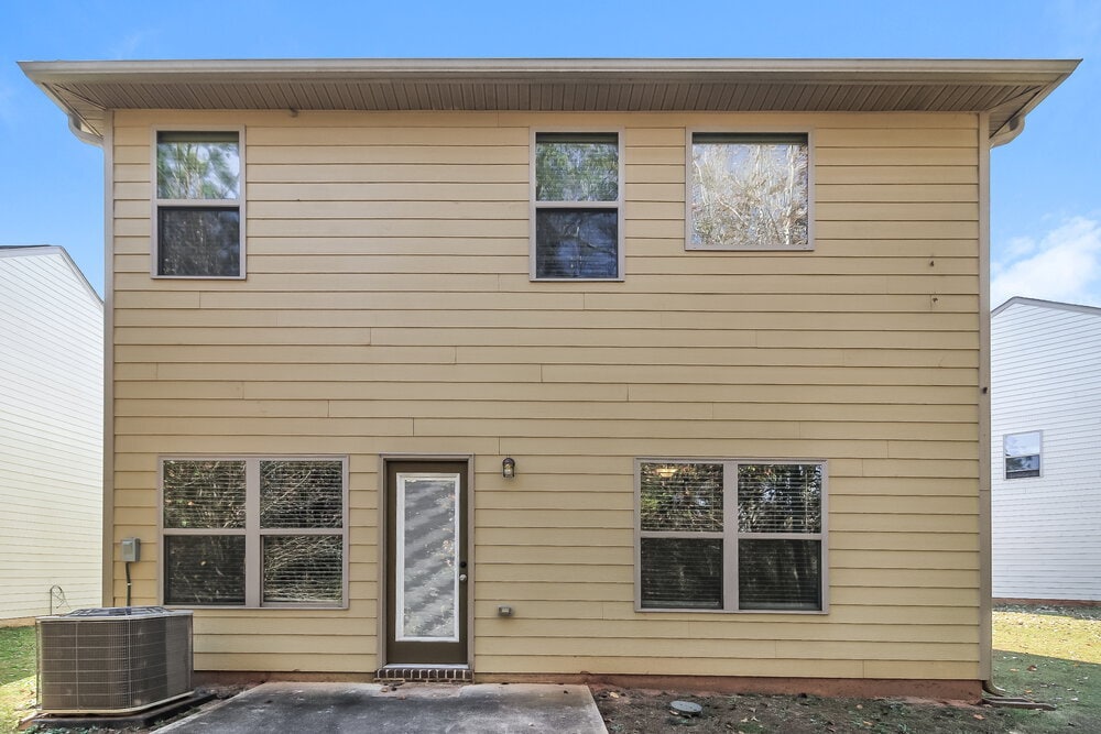 Building Photo - 340 Concord Terrace