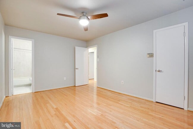 Building Photo - 10605 Summer Oak Ct