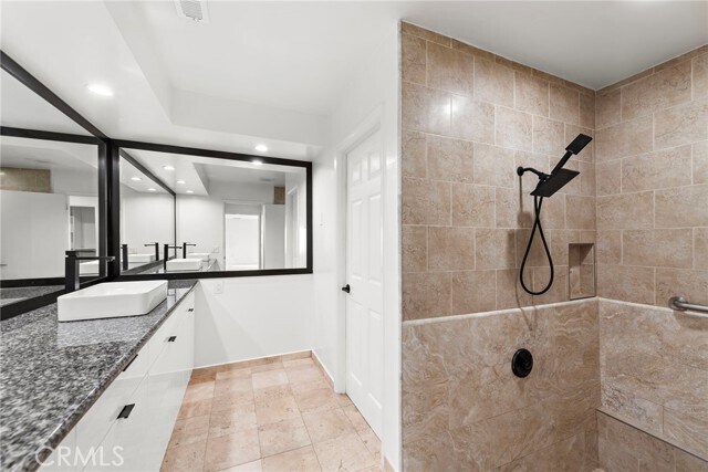 Building Photo - 32371 Caribbean Dr