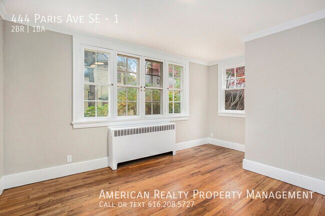 Building Photo - 444 Paris Ave SE