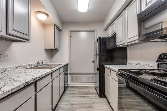 Building Photo - 1108 N Elm St