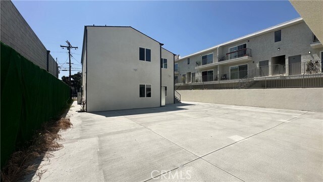 Building Photo - 7726 Laurel Canyon Blvd