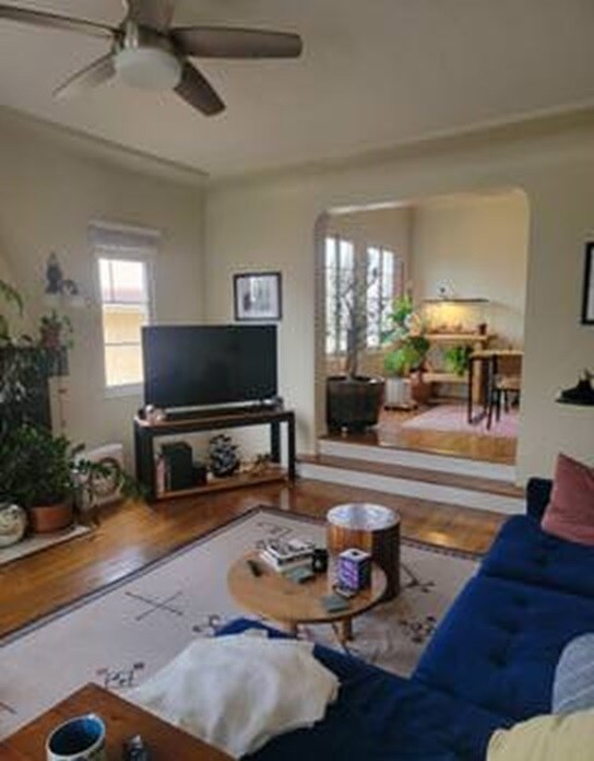 LIVIN ROOM TO DINNIG ROOM - 1347 S Mansfield Ave