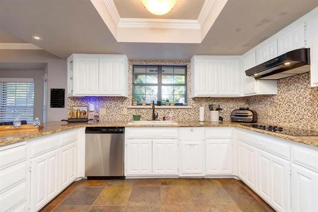 Building Photo - 1132 Sunrise Dr