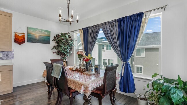 Building Photo - 4162 W Gate Keeper Dr