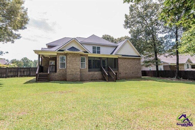 Building Photo - 303 Sage Meadows Ln