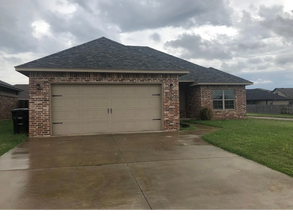 Building Photo - 1328 Eagle Dr
