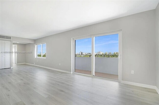 Building Photo - 1200 14th St