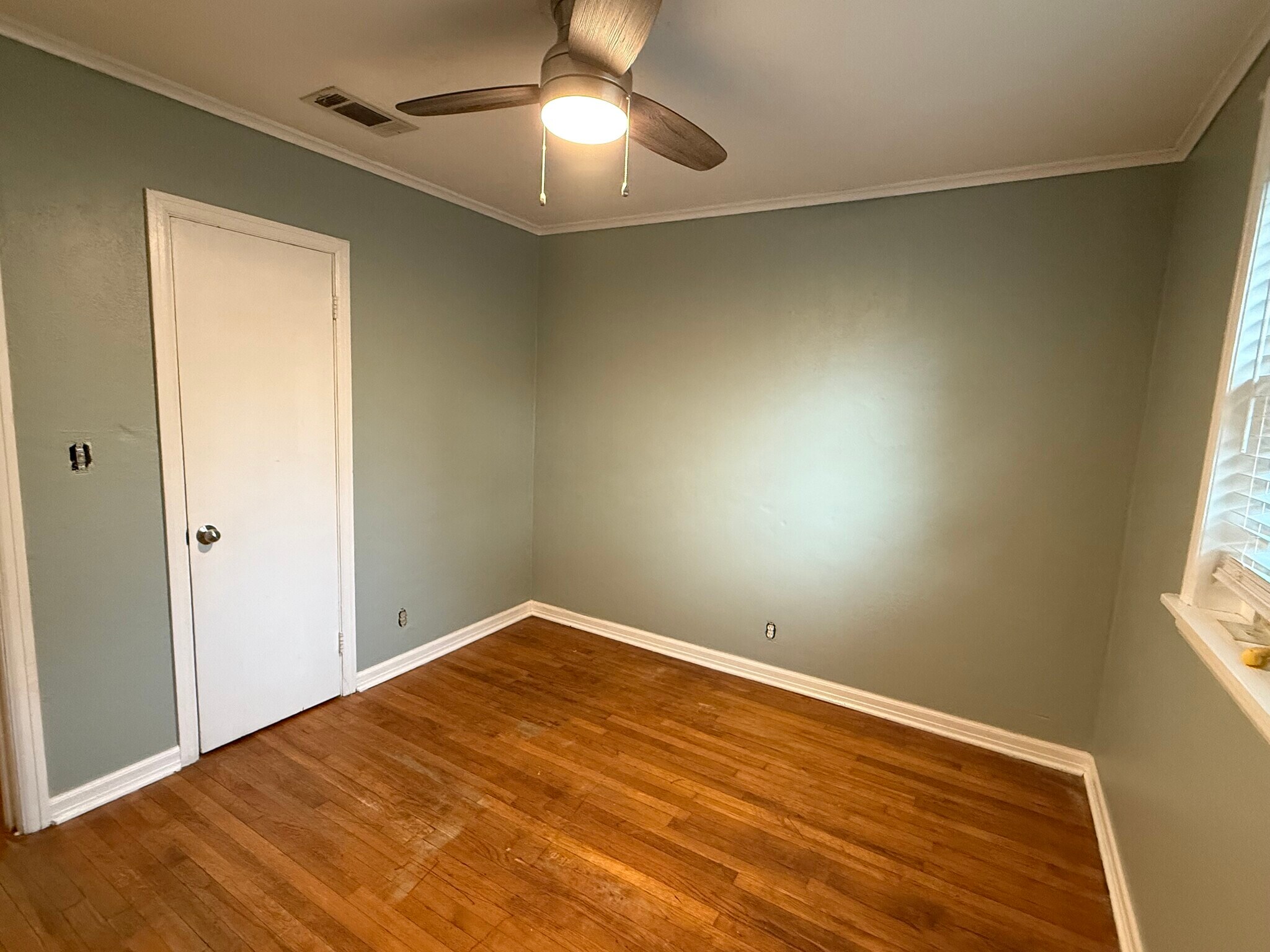 Building Photo - 314 S K St