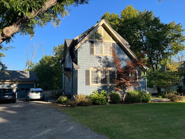 Building Photo - 1330 S Winton Rd