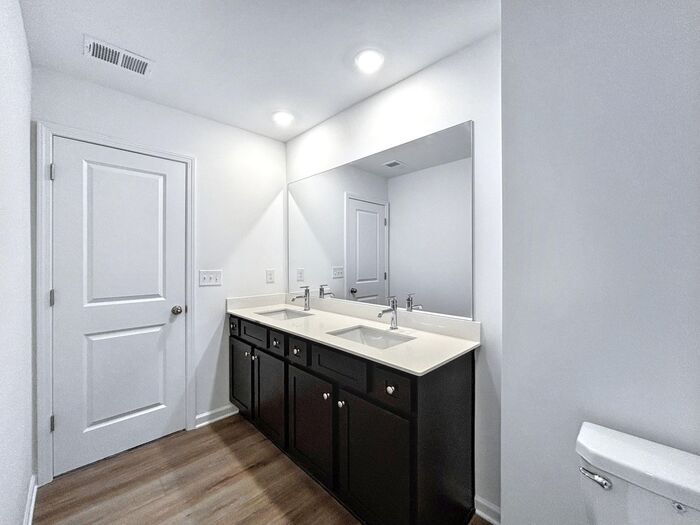 Building Photo - 4142 Tillie Cir