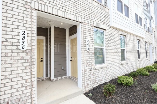 Building Photo - 2854 Calgary Ln