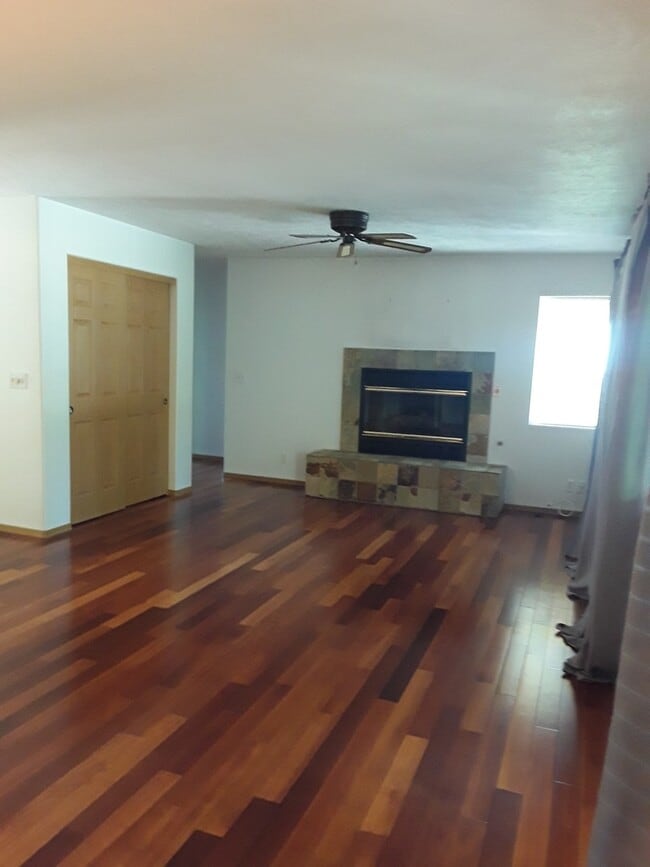 Building Photo - Spacious 3 bedroom 2 bath home in Kula-Available now!