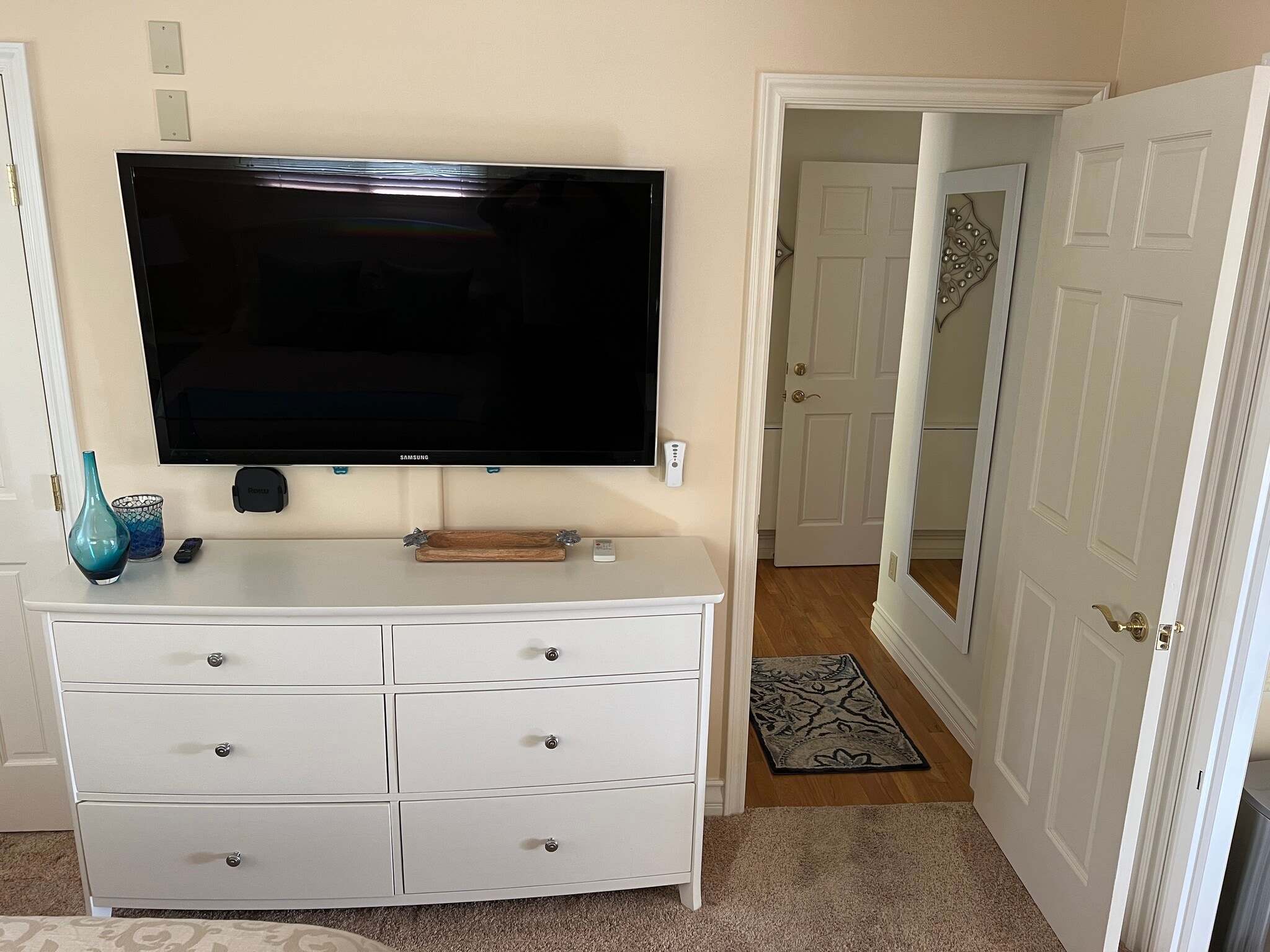 Building Photo - 1318 San Rafael Ave