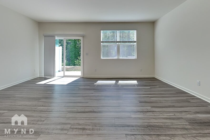 Building Photo - 3017 Fulong Dr