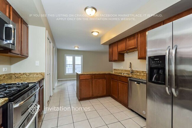 Building Photo - 1516 Churchill Rd