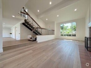Building Photo - Greenbrook Estate Home