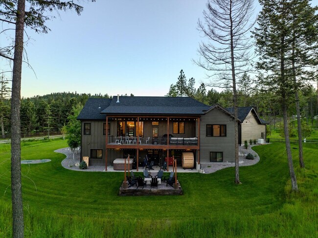 Building Photo - 323 Deer Creek Rd